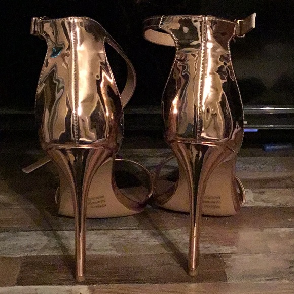 Rose gold shoes - Picture 3 of 4